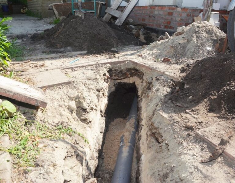 Warning Signs of a Sewer Line Backup—and How to Fix It Fast